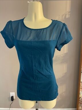 Express Women's Teal Short Sleeve Sheer Yoke Top  EUC